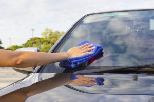 car glass cleaning 