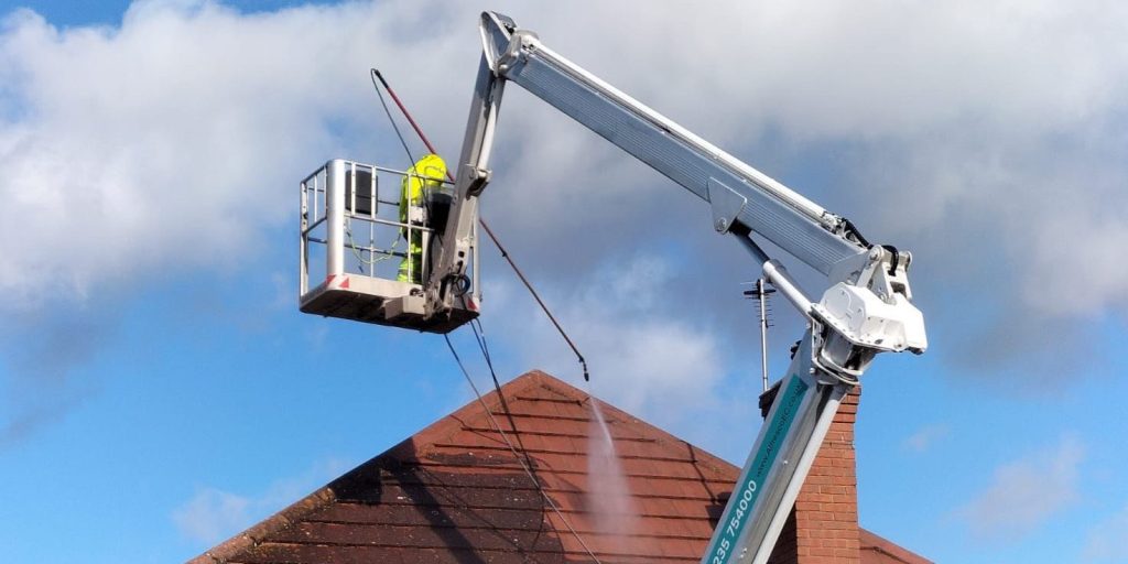 Macclesfield roof cleaning
